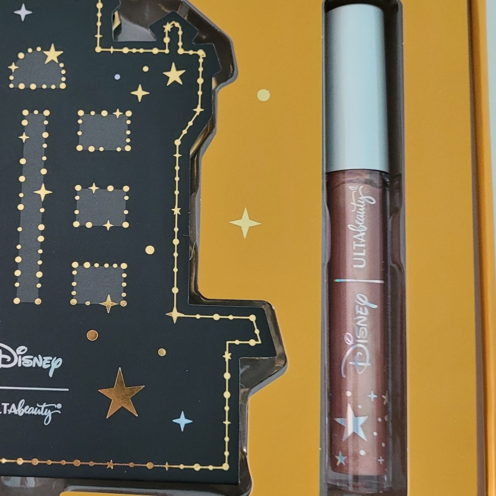 NWT Disney World Hollywood Studios Makeup Vault - Picture 13 of 15